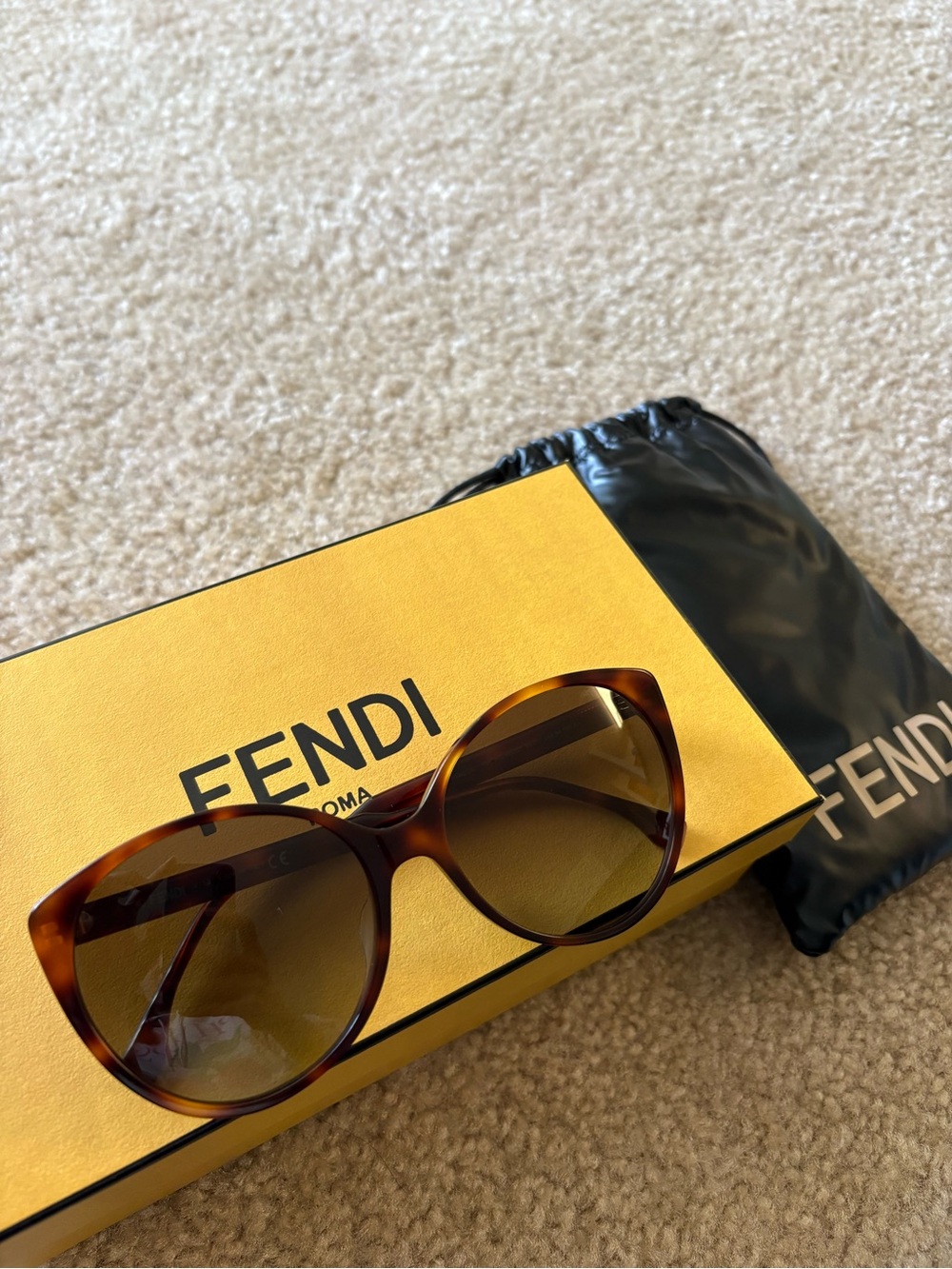 Fendi Women’s Tortoiseshell Round Sunglasses - Brow